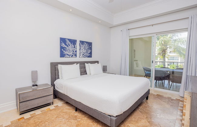 The Atrium Resort - Photo 30