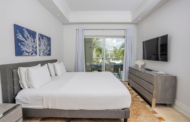 The Atrium Resort - Photo 26