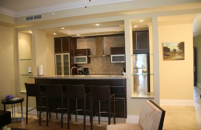 The Atrium Resort - Photo 50