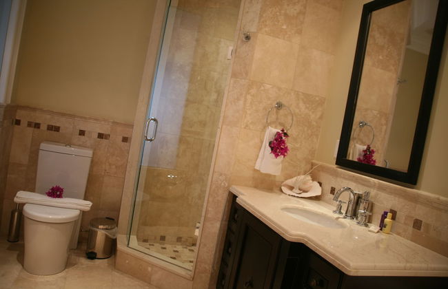 The Atrium Resort - Photo 69