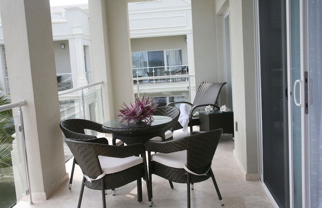 The Atrium Resort - Photo 67