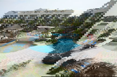 Photo 1 - The Atrium Resort