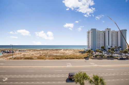 Foto 4 - Attractive Condo Pool Across From Beach Access