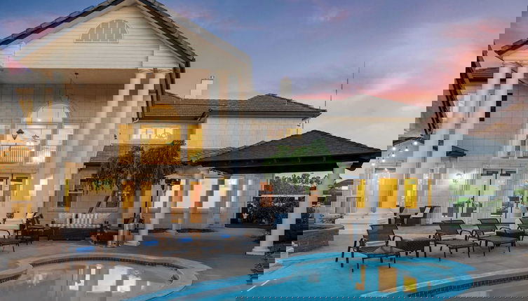 Foto 1 - Grand Contento by Avantstay Extraordinary Estate w/ Pool & Movie Room
