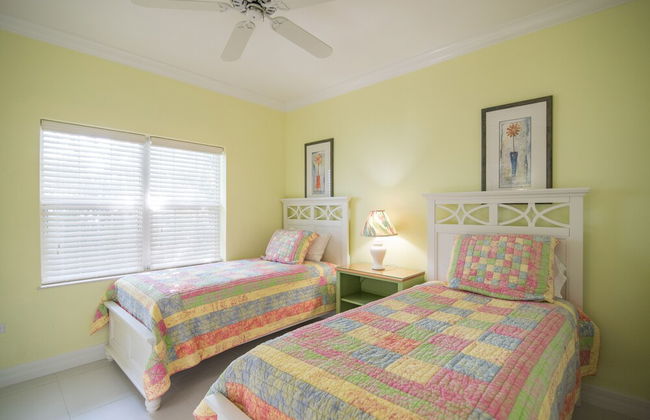 The Grandview Condos on Seven Mile Beach - Foto 21