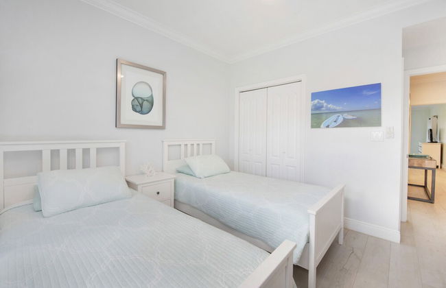 The Grandview Condos on Seven Mile Beach - Foto 15