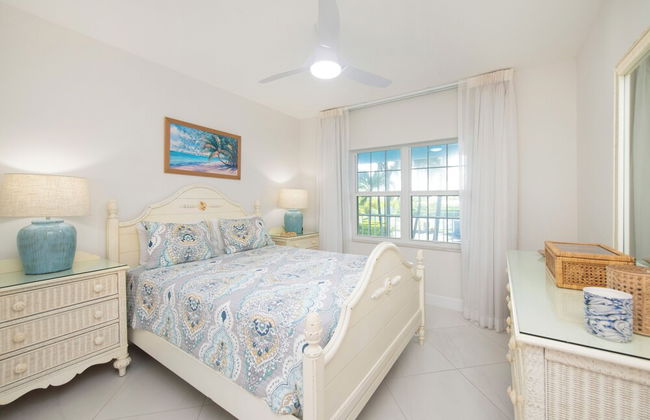 The Grandview Condos on Seven Mile Beach - Foto 31