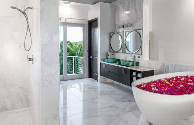 SulMare at Sapodilla Bay Luxury villas - Photo 40