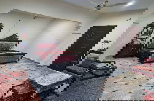 Photo 6 - Gujar Khan - 3 Bed Apartment - Sleeps 6 - Parking