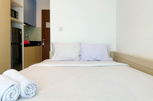 Foto 4 - Cozy And Tidy Studio At The Newton Ciputra World 2 Apartment