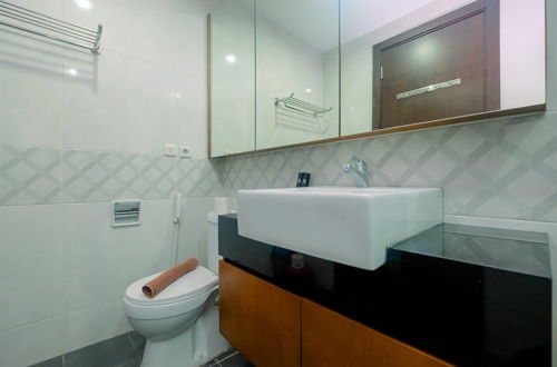 Photo 14 - Gorgeous 2BR at Kemang Village Apartment