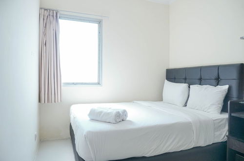 Photo 6 - Simply Good for 2BR Gajah Mada Mediterania Apartment