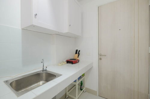 Photo 8 - Minimalist Studio at Azalea Suites Cikarang Apartment