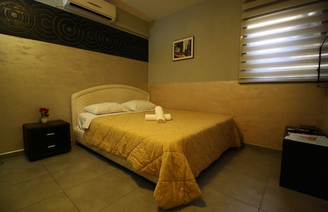 Rich Luxury Suites - Foto 8