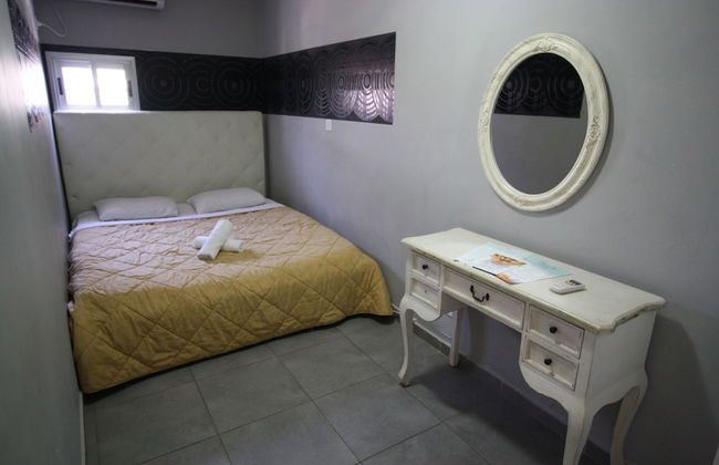 Rich Luxury Suites - Foto 41