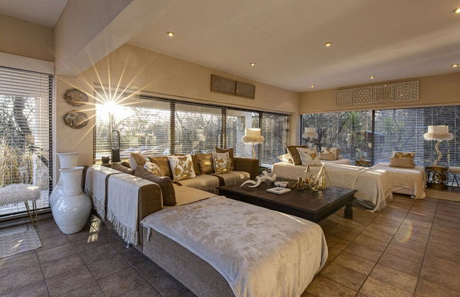 Vaal River YOLO Spaces – Vaal River Bush Lodge - Foto 61