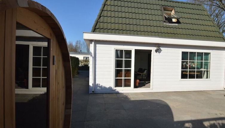 Foto 1 - Luxuriously Furnished House With Sauna and Hot Tub Near the Efteling