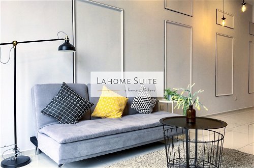 Photo 23 - The Robertson KL By Lahome Suite
