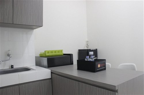 Photo 8 - Simply 2BR without Living Room Apartment at Parahyangan Residence