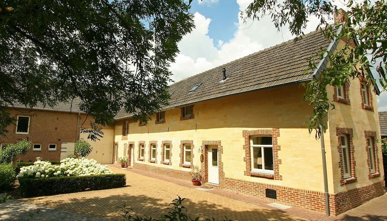 Foto 1 - Bright Farmhouse in Gulpen Netherlands With Garden