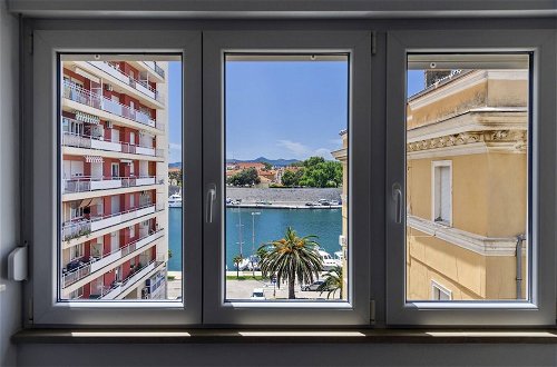 Photo 24 - Sea View Apartment Zara Bruna