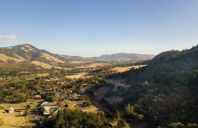 Vino Blanco by Avantstay Private Wine Country Home w/ Mtn Views & Deck - Foto 24