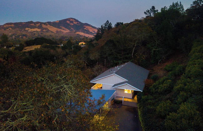 Vino Blanco by Avantstay Private Wine Country Home w/ Mtn Views & Deck - Foto 27