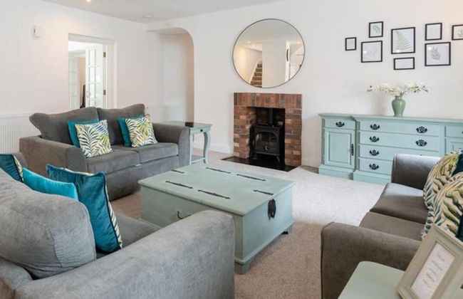 5 Bedrooms/sleeps 10-12/free Wifi & Parking/garden - Foto 19