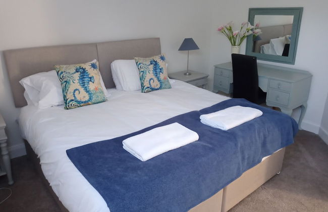 5 Bedrooms/sleeps 10-12/free Wifi & Parking/garden - Foto 6