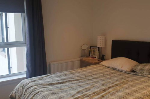 Photo 1 - Comfy 2 Bedroom Apartment Near Edinburgh City Centre