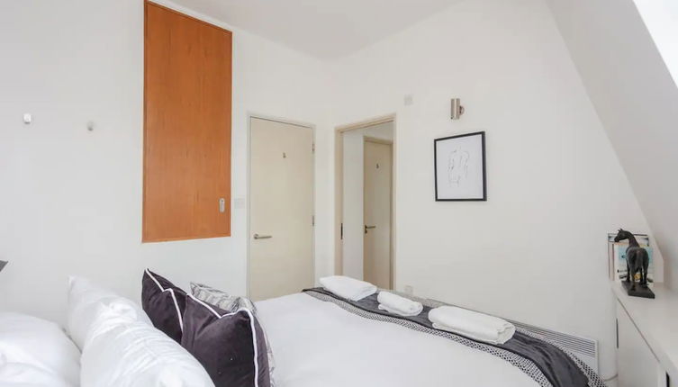 Photo 1 - Stylish 1 Bedroom Apartment Near Northcote Road