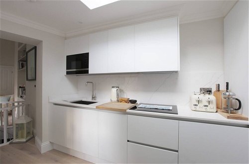 Foto 11 - Newly Refurbished 1 Bedroom in Vibrant Notting Hill
