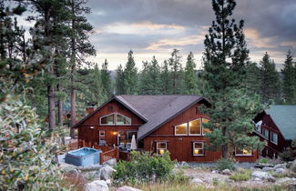 Foto 1 - Bernard by Avantstay Luxurious Cabin in Big Bear w/ Hot Tub & Pool Table