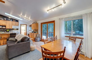 Photo 2 - Mt Baker Lodging Cabin 81 - Sleeps 4