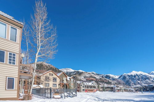 Photo 14 - Etta Place Too 113 by Avantstay Close to Town & The Slopes! In Complex w/ Communal Pool & Hot Tub