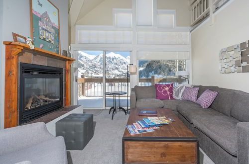 Photo 15 - Etta Place Too 113 by Avantstay Close to Town & The Slopes! In Complex w/ Communal Pool & Hot Tub