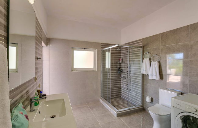 Longobardi Sea Front Villa Chania Greece - Photo 14