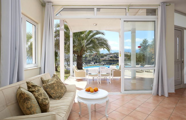 Longobardi Sea Front Villa Chania Greece - Photo 8