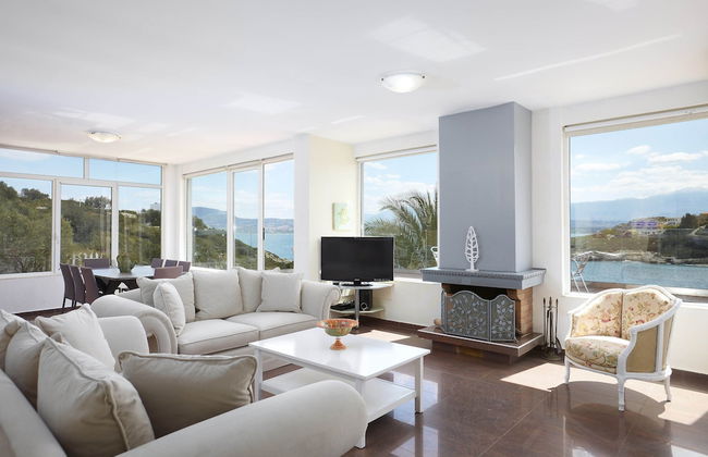Longobardi Sea Front Villa Chania Greece - Photo 12