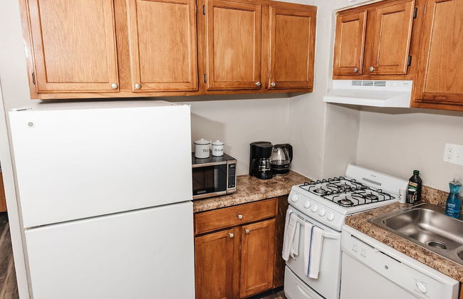 Convenient Apt W/shopping, Dining & Freeways - Foto 4