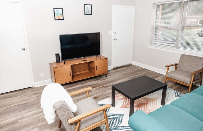 Convenient Apt W/shopping, Dining & Freeways - Foto 6