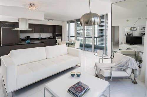 Photo 5 - ICON Brickell Residences by SV Rentals