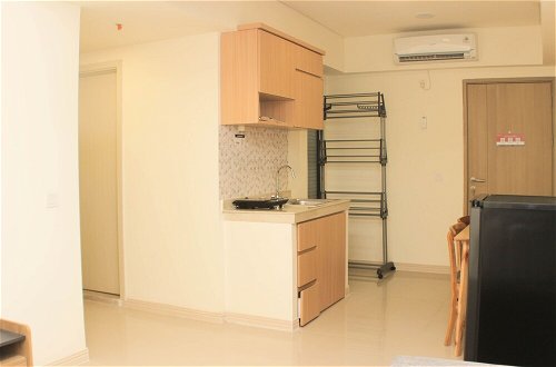 Photo 14 - Simple And Comfort 2Br At Meikarta Apartment