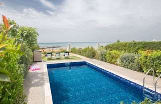 Photo 1 - villa Suri, Luxury Seafront Villa