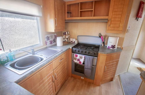 Foto 6 - Beautiful 3-bed Cabin in Pembrokeshire Coast