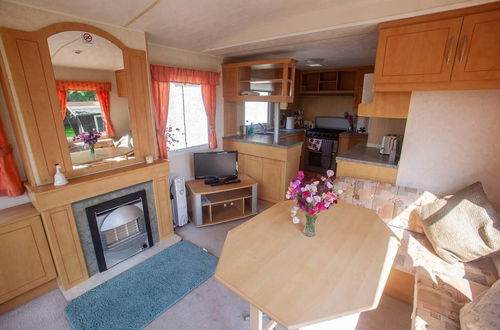 Foto 7 - Beautiful 3-bed Cabin in Pembrokeshire Coast