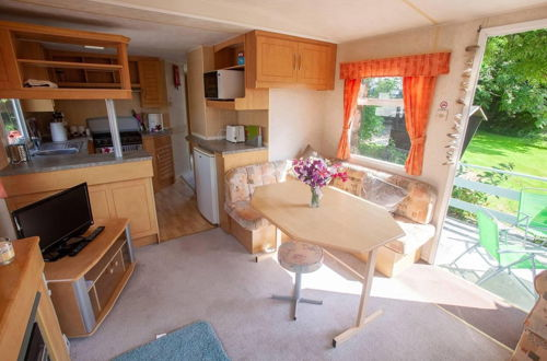 Foto 8 - Beautiful 3-bed Cabin in Pembrokeshire Coast