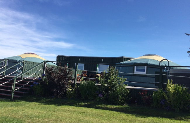 Orange Yurt With Hot Tub- Sleeps 3, Parking & Wifi - Foto 34