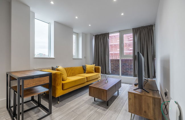 Stunning 2-bed Apartment in Camberley - Foto 22