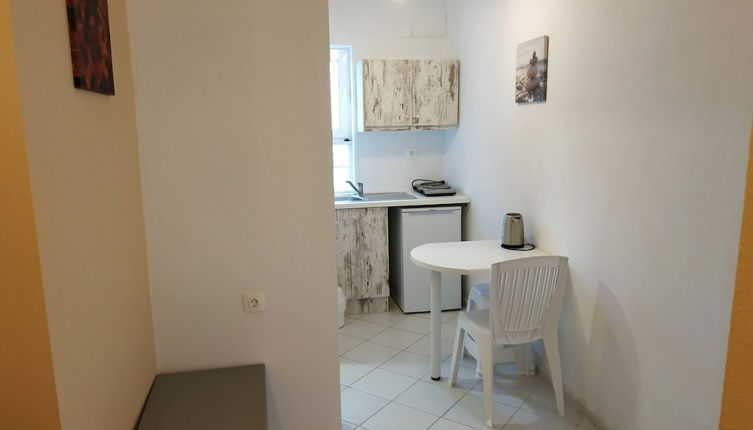 Foto 1 - Small Apartment For 3 Pers 70meters From The Beach